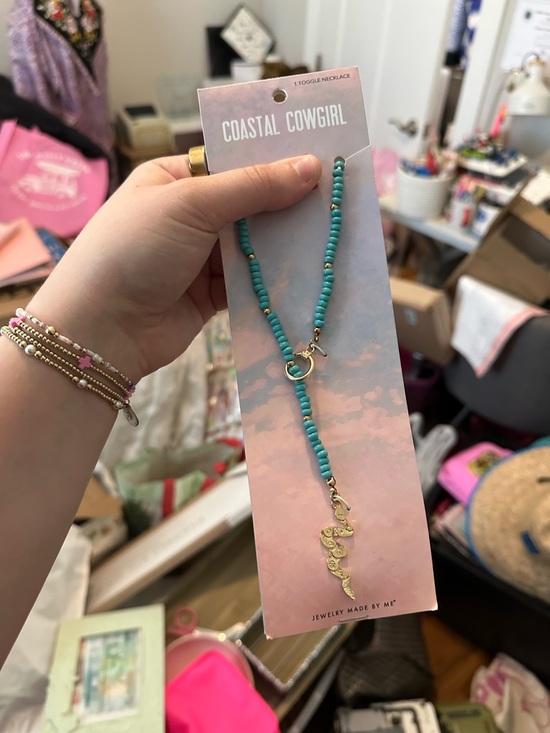 Jewelry - Turquoise Beaded Snake Pendant Necklace